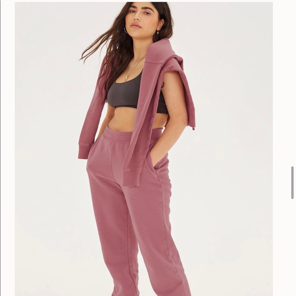Girlfriend Collective Sweatshirt & Jogger Set